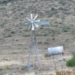 Windpump and reservoir